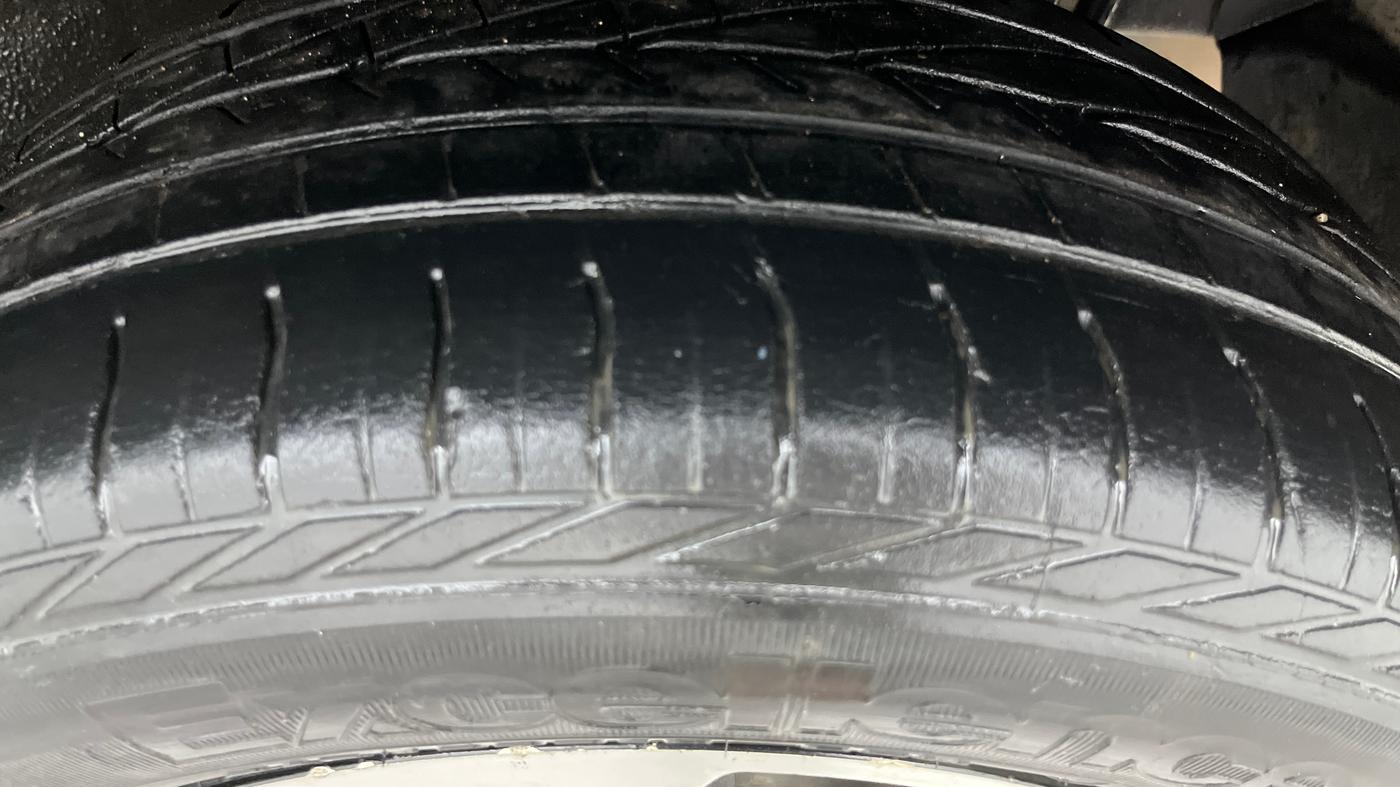 2018 Tata NEXON XZA PLUS PETROL, Petrol, Automatic, 46,806 km, Left Rear Tyre Tread