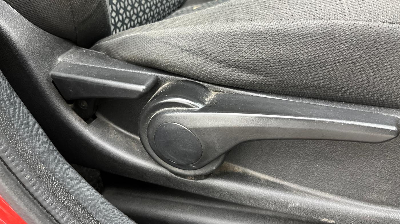 2018 Tata NEXON XZA PLUS PETROL, Petrol, Automatic, 46,806 km, Driver Side Adjustment Panel