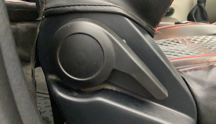 2021 Tata ALTROZ XM DIESEL, Diesel, Manual, 34,587 km, Driver Side Adjustment Panel