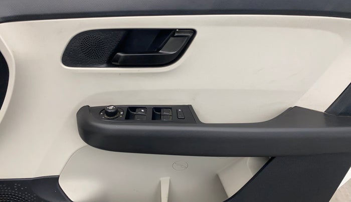 2021 Tata ALTROZ XM DIESEL, Diesel, Manual, 34,587 km, Driver Side Door Panels Control