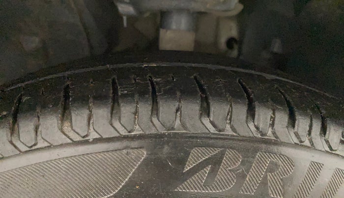 2021 Tata ALTROZ XM DIESEL, Diesel, Manual, 34,587 km, Left Front Tyre Tread