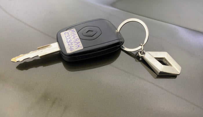 2016 Renault Kwid RXT 0.8, Petrol, Manual, 52,841 km, Key Close Up