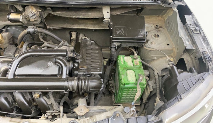 2016 Renault Kwid RXT 0.8, Petrol, Manual, 52,841 km, Engine View - Left