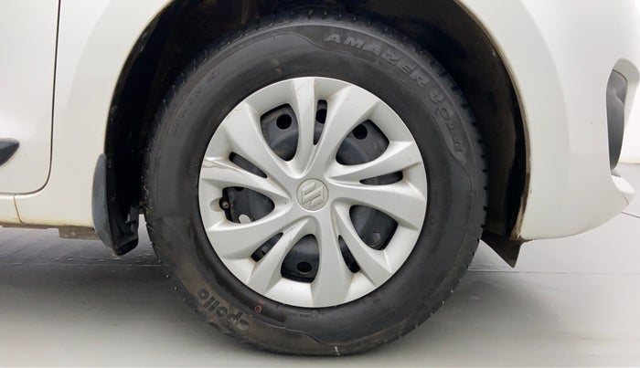 2019 Maruti Swift VXI AMT D, Petrol, Automatic, 8,609 km, Right Front Wheel