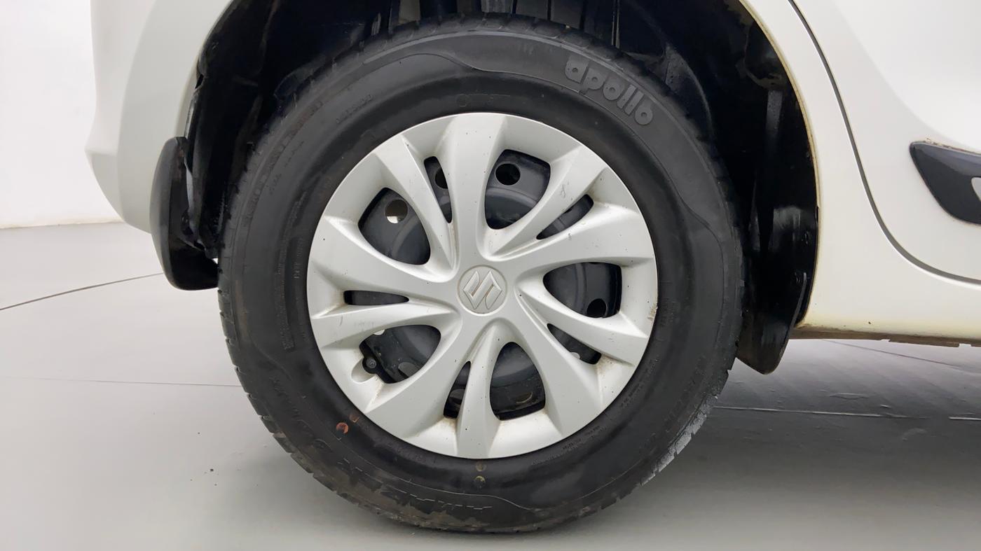 2019 Maruti Swift VXI AMT D, Petrol, Automatic, 8,609 km, Right Rear Wheel