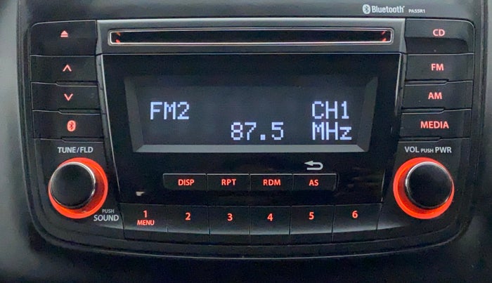 2019 Maruti Swift VXI AMT D, Petrol, Automatic, 8,609 km, Infotainment System