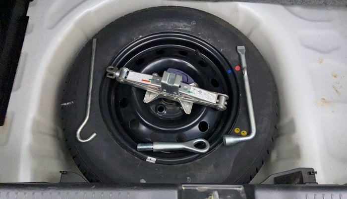 2019 Maruti Swift VXI AMT D, Petrol, Automatic, 8,609 km, Spare Tyre