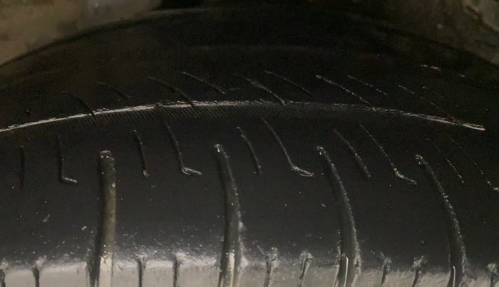 2012 Hyundai i20 MAGNA 1.4 CRDI, Diesel, Manual, 1,49,760 km, Left Rear Tyre Tread