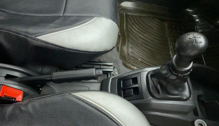 2016 Maruti Alto 800 LXI, Petrol, Manual, 70,879 km, Gear Lever