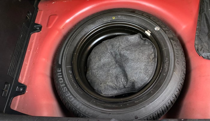 2021 Hyundai NEW I20 ASTA (O) 1.2 MT, Petrol, Manual, 27,555 km, Spare Tyre