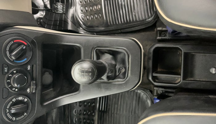 2022 Maruti New Wagon-R LXI 1.0, Petrol, Manual, 12,426 km, Gear Lever