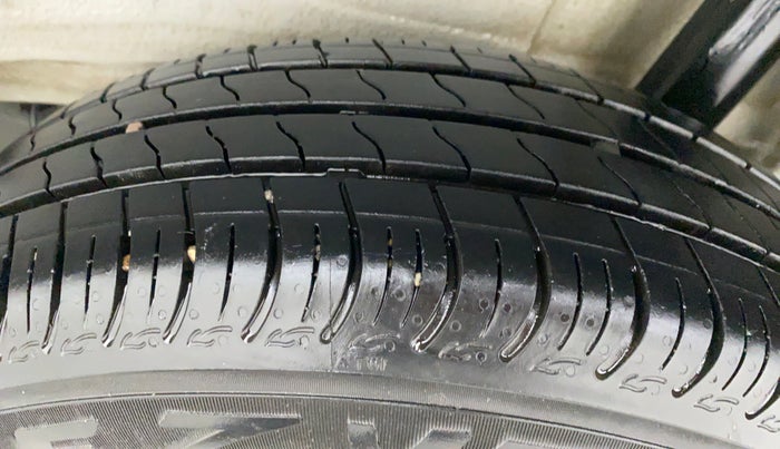 2021 Maruti S PRESSO VXI PLUS, Petrol, Manual, 14,162 km, Left Rear Tyre Tread