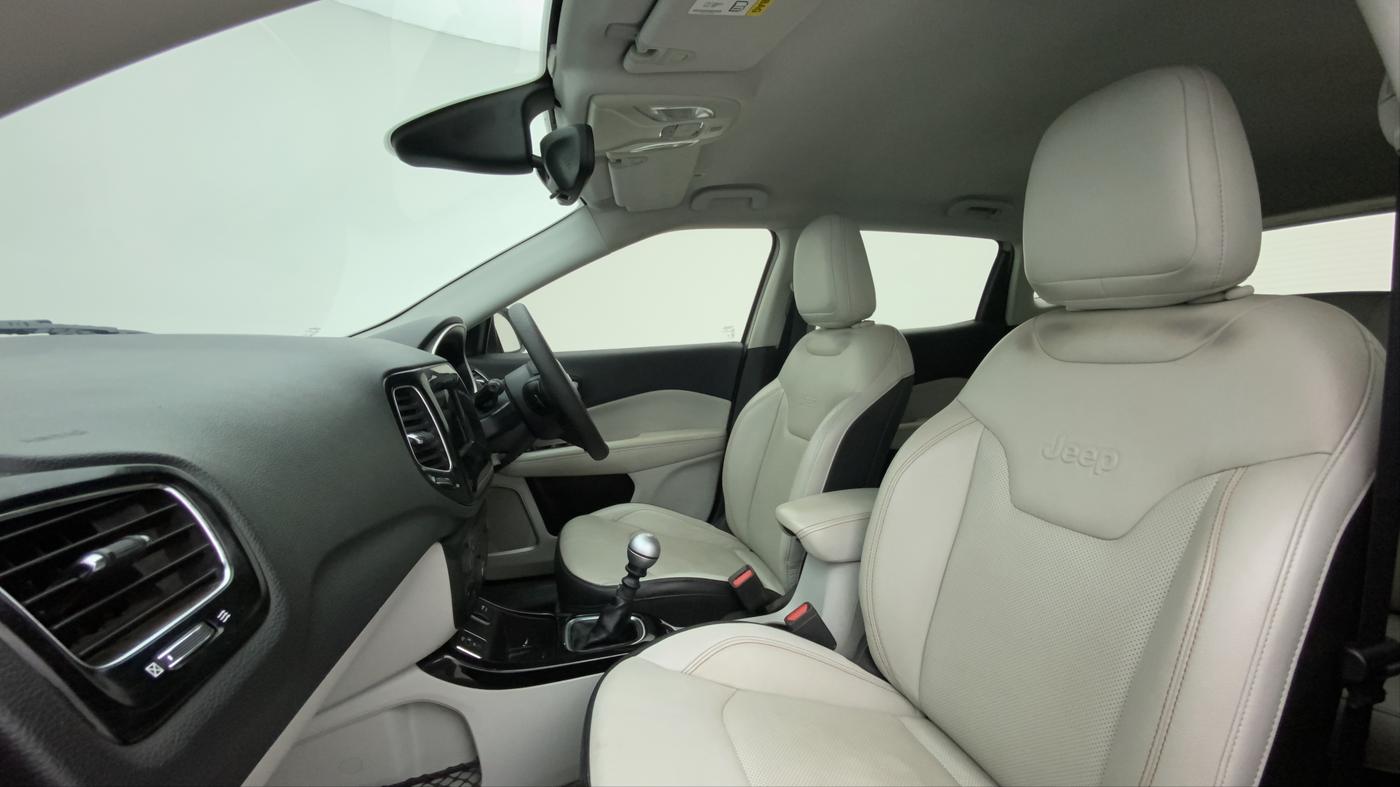 2018 Jeep Compass LIMITED 2.0 DIESEL, Diesel, Manual, 37,147 km, Right Side Front Door Cabin