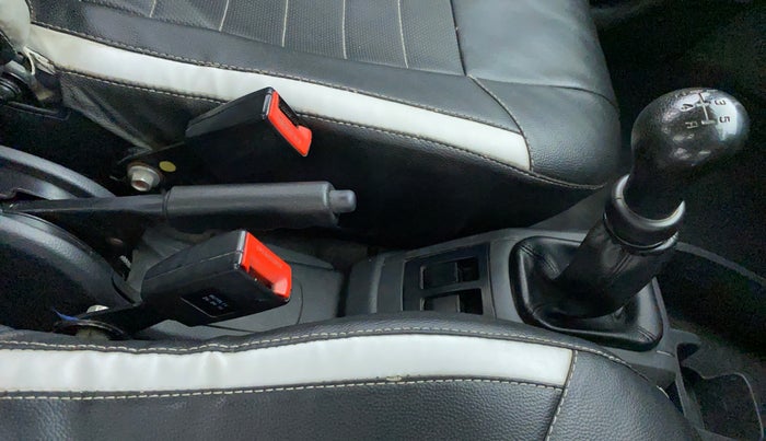 2016 Maruti Alto 800 LXI, Petrol, Manual, 31,729 km, Gear Lever