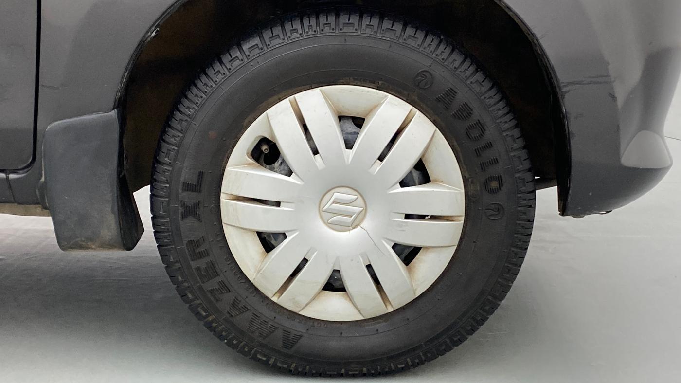 2014 Maruti Alto 800 LXI CNG, CNG, Manual, 26,197 km, Right Front Wheel