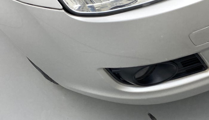 2011 Maruti Swift VXI D, Petrol, Manual, 53,025 km, Front bumper - Minor scratches
