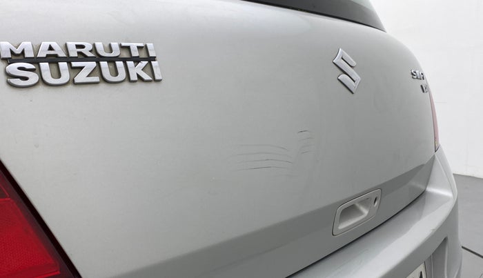 2011 Maruti Swift VXI D, Petrol, Manual, 53,025 km, Dicky (Boot door) - Minor scratches
