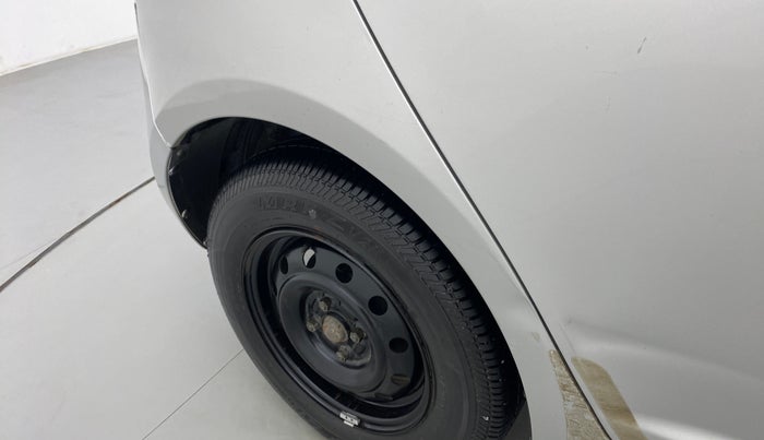 2011 Maruti Swift VXI D, Petrol, Manual, 53,025 km, Right quarter panel - Slightly dented