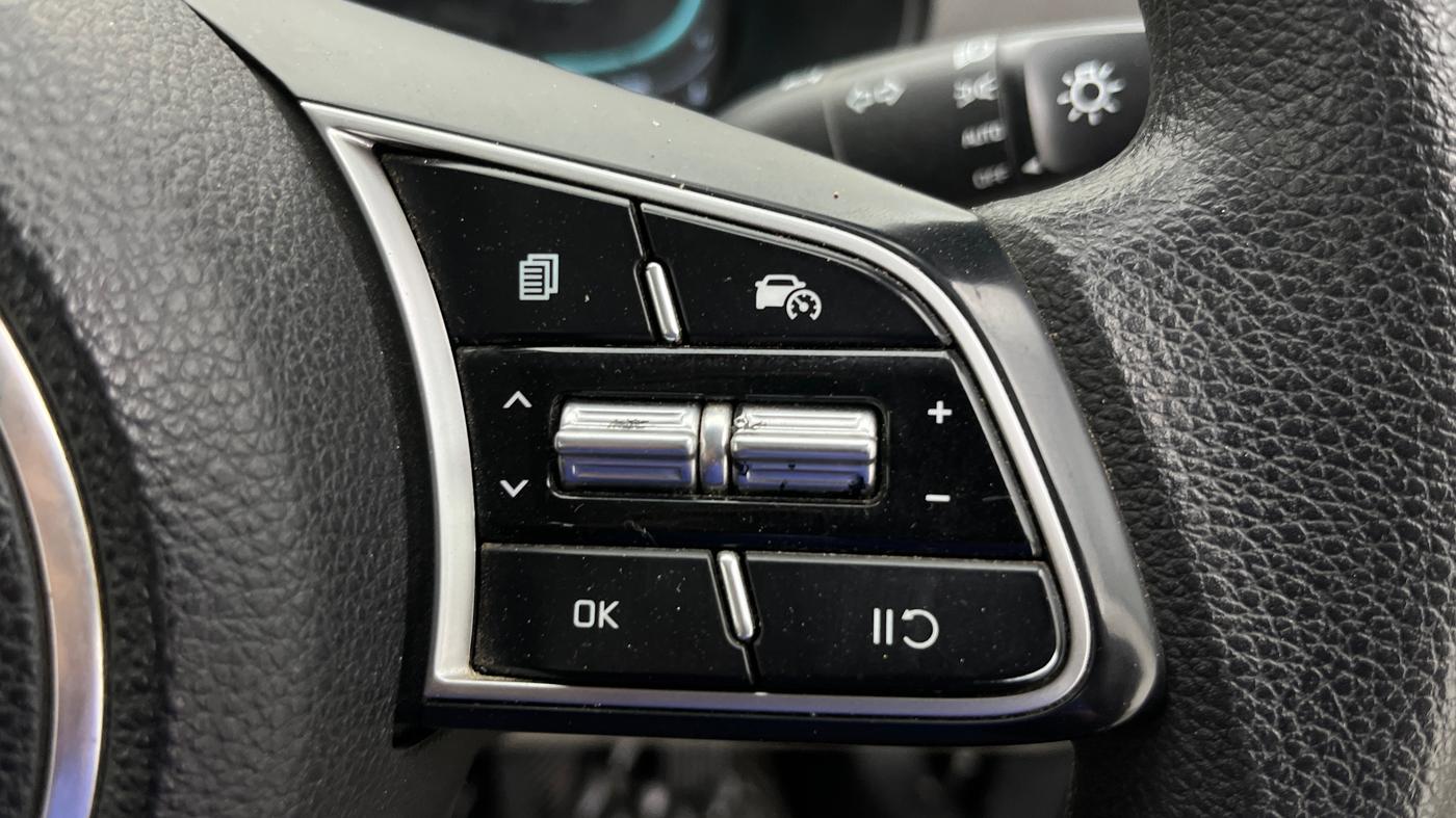 2023 KIA CARENS PRESTIGE PLUS 1.5 IMT DIESEL 7 STR, Diesel, Manual, 20,568 km, Adaptive Cruise Control