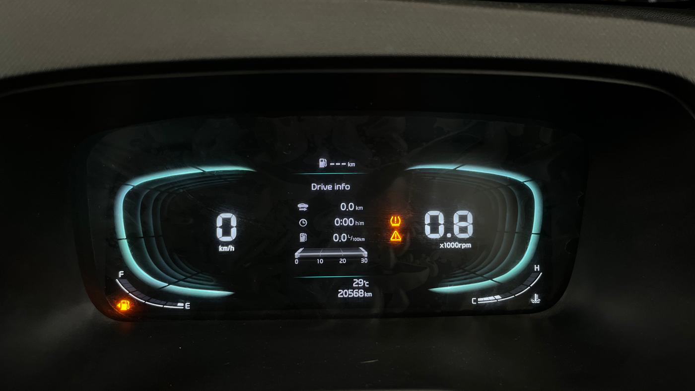 2023 KIA CARENS PRESTIGE PLUS 1.5 IMT DIESEL 7 STR, Diesel, Manual, 20,568 km, Odometer Image