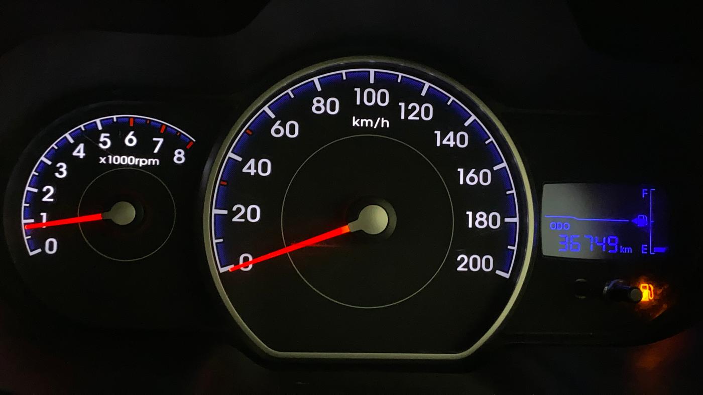 2015 Hyundai i10 SPORTZ 1.1, Petrol, Manual, 36,785 km, Odometer Image