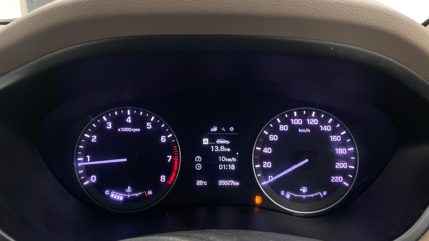 2016 Hyundai Elite i20 ASTA 1.2 (O), Petrol, Manual, 35,619 km, Odometer Image