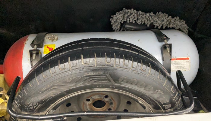 2019 Maruti New Wagon-R LXI CNG (O) 1.0, CNG, Manual, 1,14,531 km, Spare Tyre