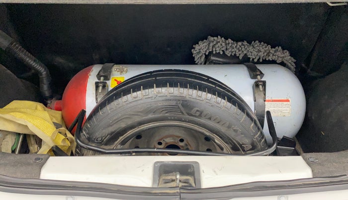 2019 Maruti New Wagon-R LXI CNG (O) 1.0, CNG, Manual, 1,14,531 km, Boot Inside