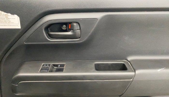 2019 Maruti New Wagon-R LXI CNG (O) 1.0, CNG, Manual, 1,14,531 km, Driver Side Door Panels Control