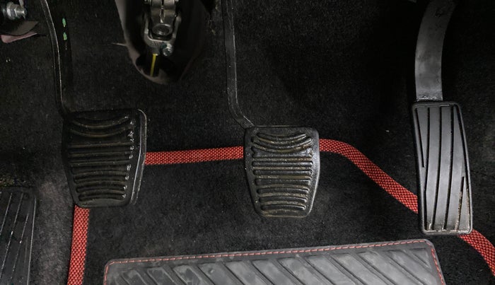 2017 Mahindra Kuv100 K4 5 STR, Petrol, Manual, 8,243 km, Pedals