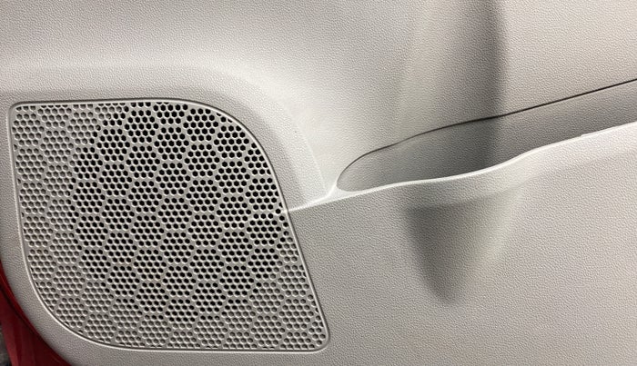 2017 Mahindra Kuv100 K4 5 STR, Petrol, Manual, 8,243 km, Speaker