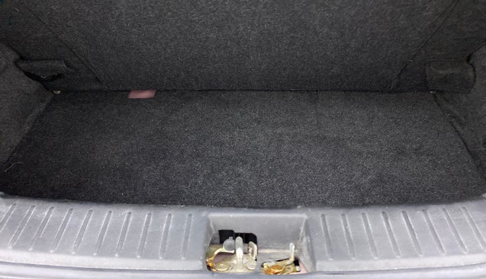 2017 Mahindra Kuv100 K4 5 STR, Petrol, Manual, 8,243 km, Boot Inside