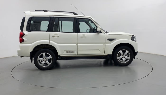 2017 Mahindra Scorpio S11, Diesel, Manual, 36,918 km, Right Side