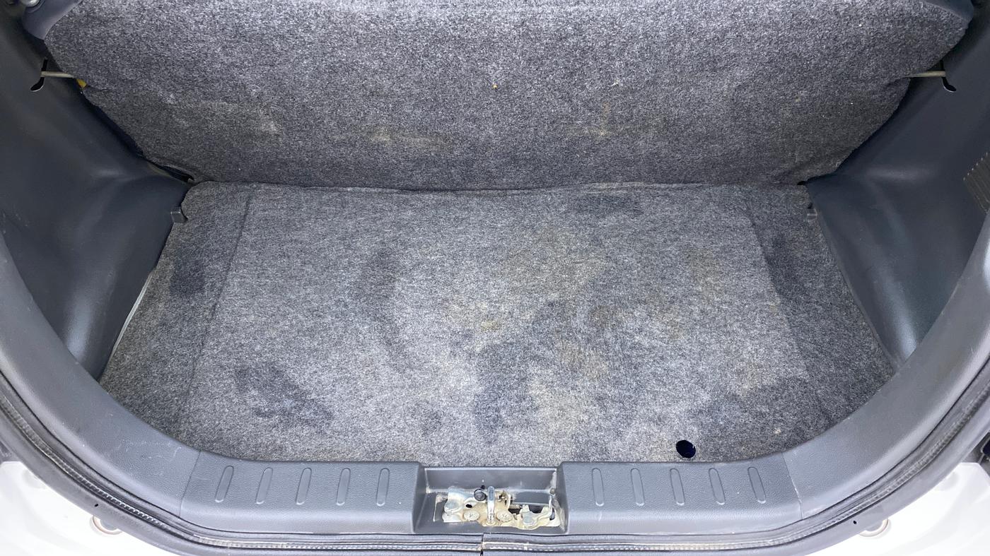 2017 Maruti Alto 800 LXI, Petrol, Manual, 63,712 km, Boot Inside