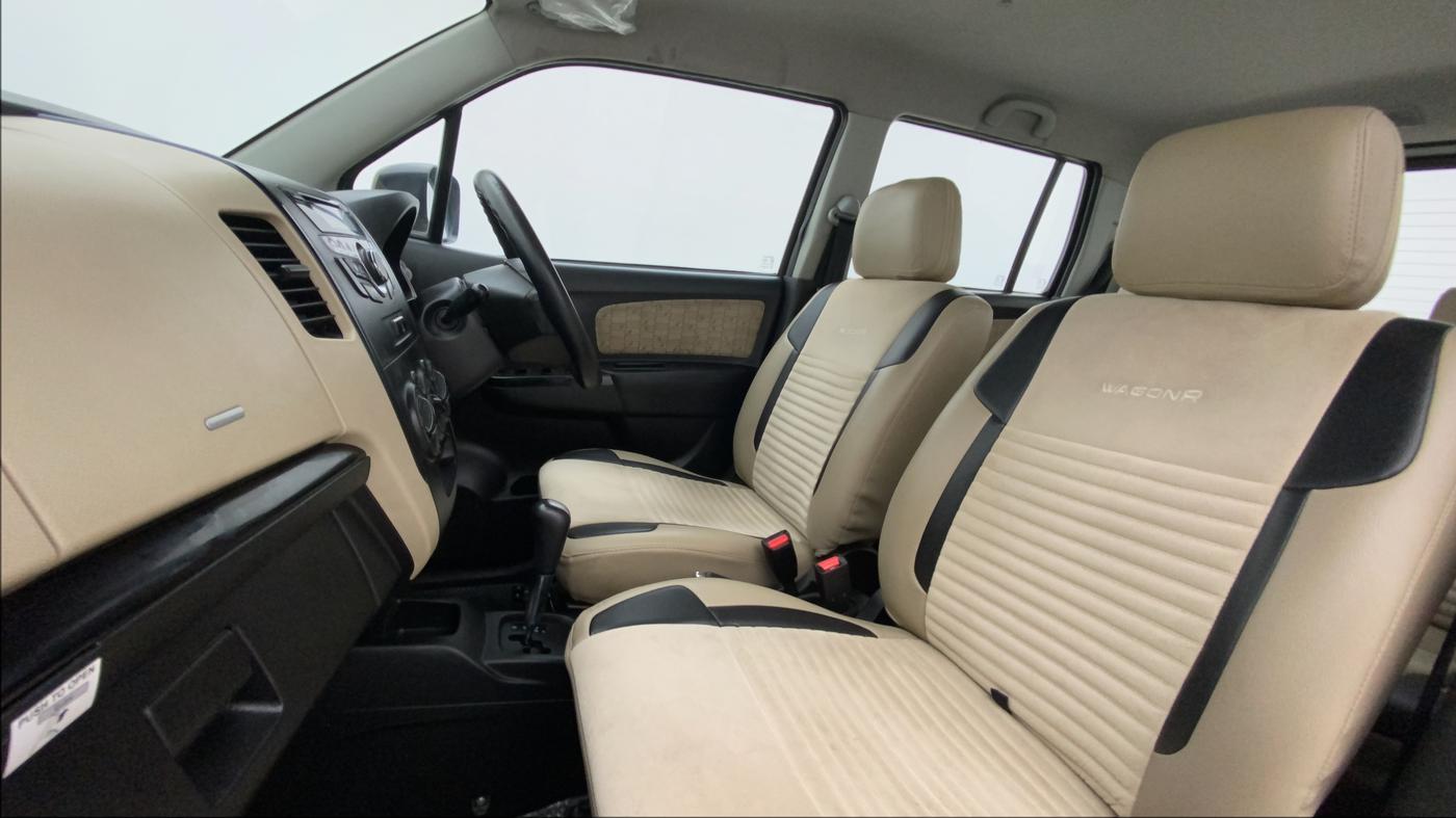 2017 Maruti Wagon R 1.0 VXI AMT, Petrol, Automatic, 34,583 km, Right Side Front Door Cabin
