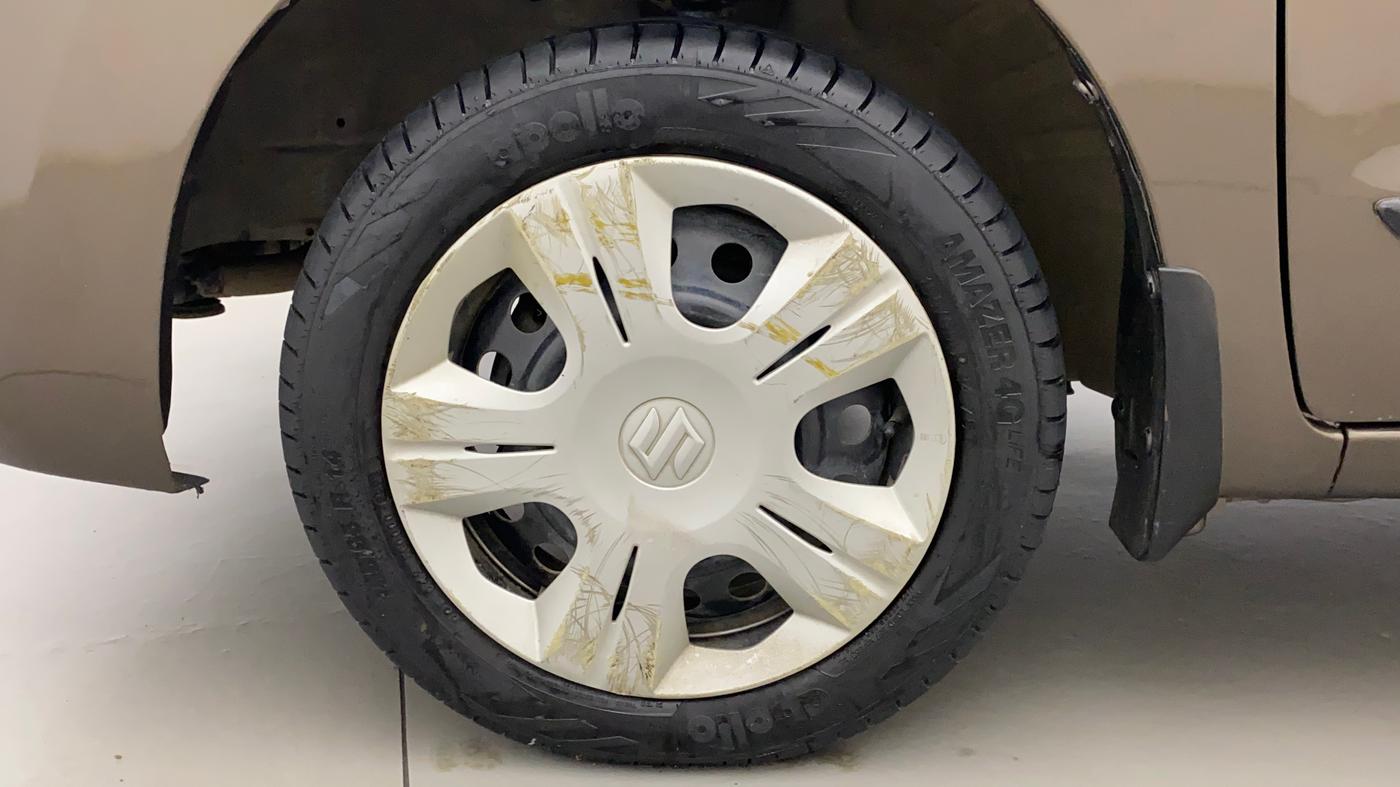 2017 Maruti Wagon R 1.0 VXI AMT, Petrol, Automatic, 34,583 km, Left Front Wheel
