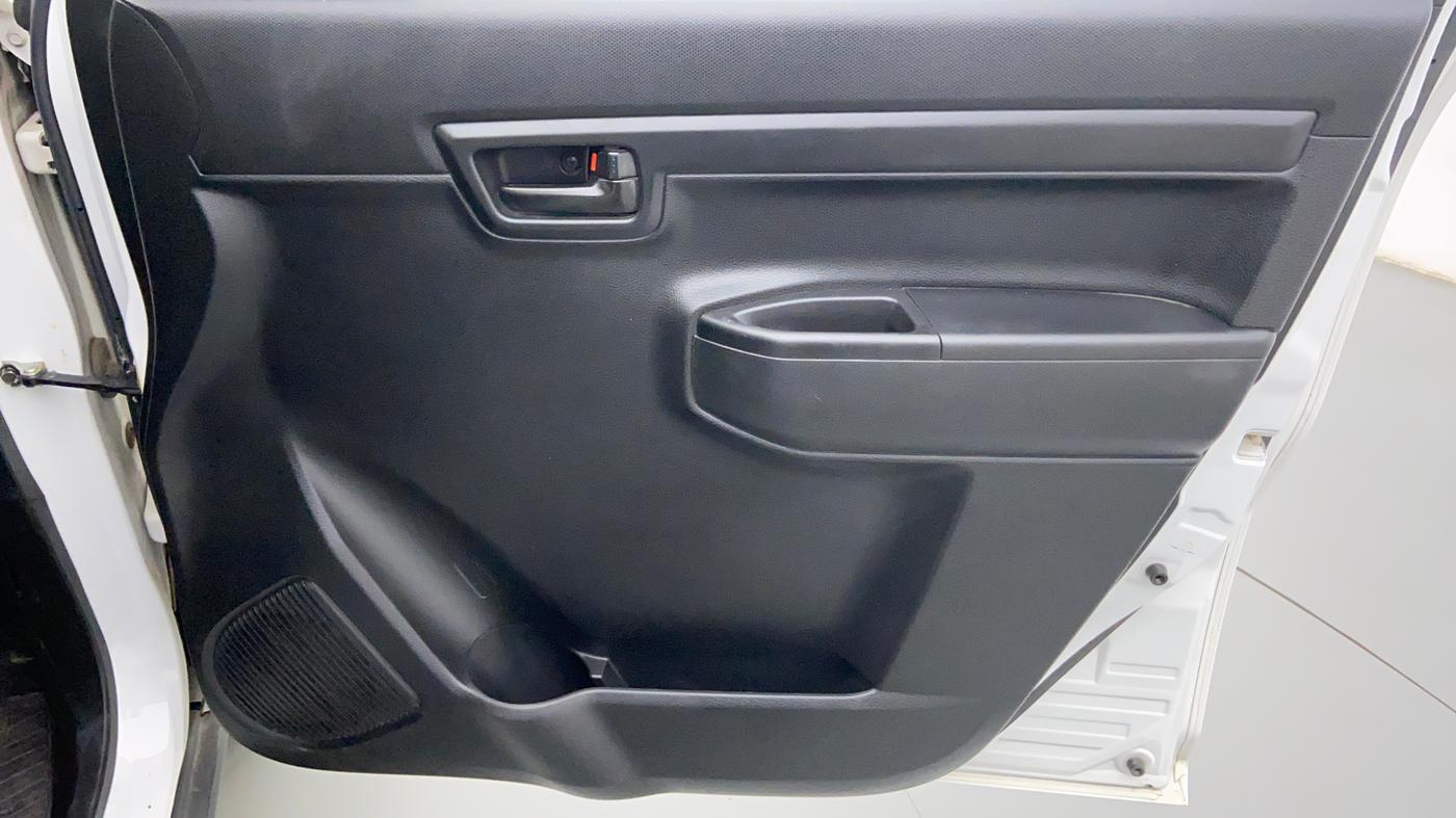2020 Maruti S PRESSO VXI AGS, Petrol, Automatic, 5,159 km, Driver Side Door Panels Control