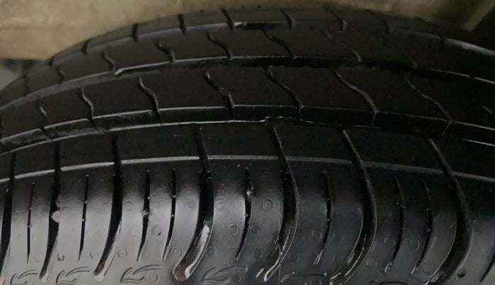 2020 Maruti S PRESSO VXI AGS, Petrol, Automatic, 5,159 km, Left Front Tyre Tread