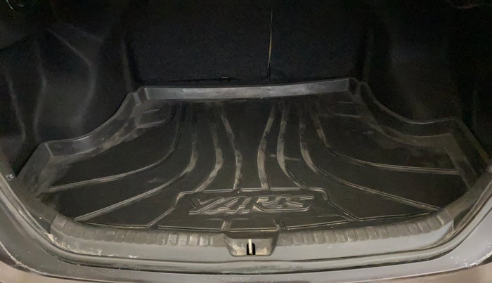 2018 Toyota YARIS V MT, Petrol, Manual, 97,410 km, Boot Inside