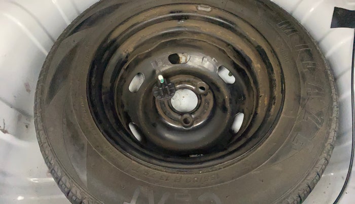 2016 Renault Kwid RXT 1.0 AMT, Petrol, Automatic, 42,049 km, Spare Tyre