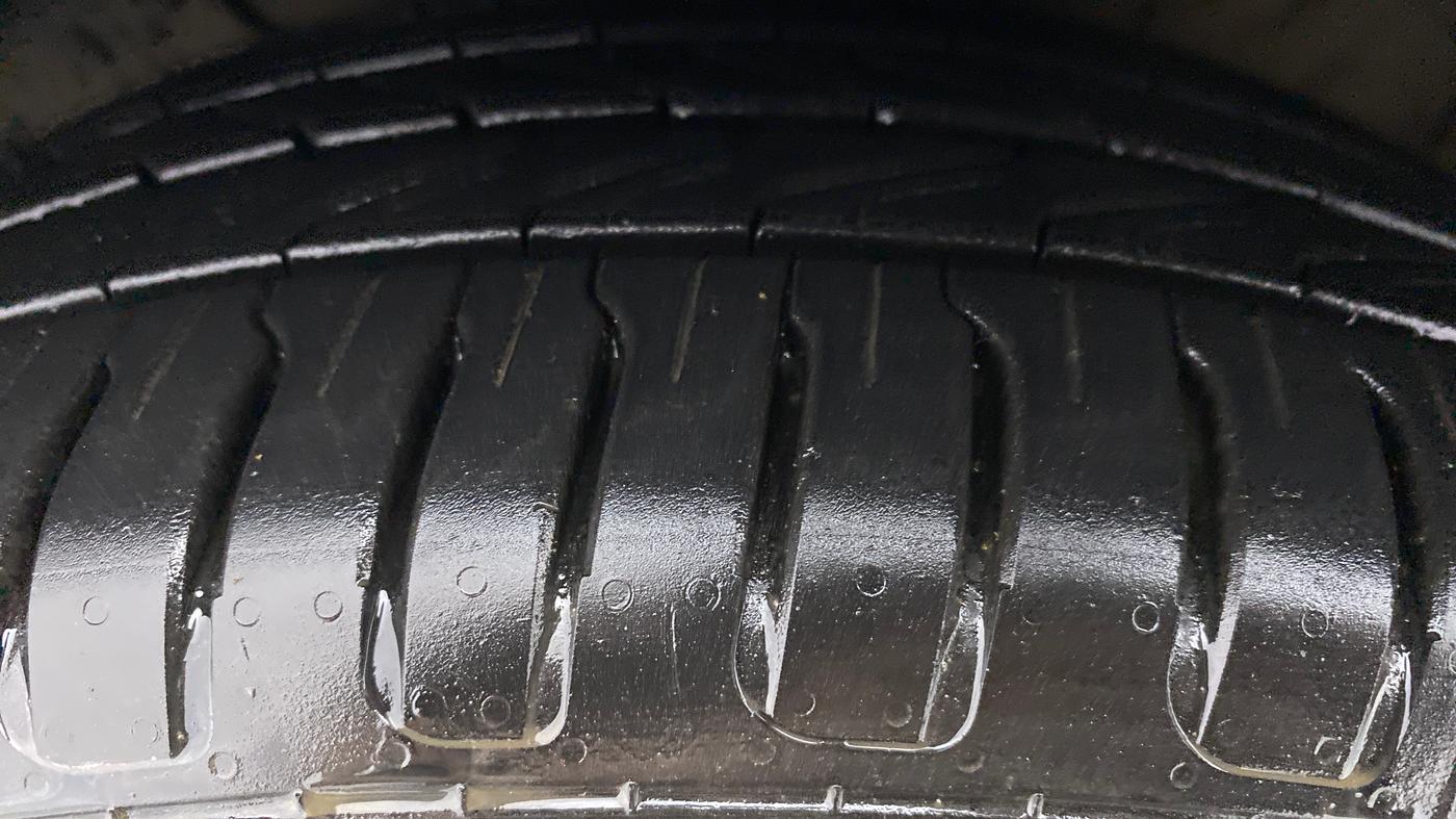 2018 Hyundai New Elantra 2.0 S PETROL, Petrol, Manual, 59,230 km, Left Front Tyre Tread