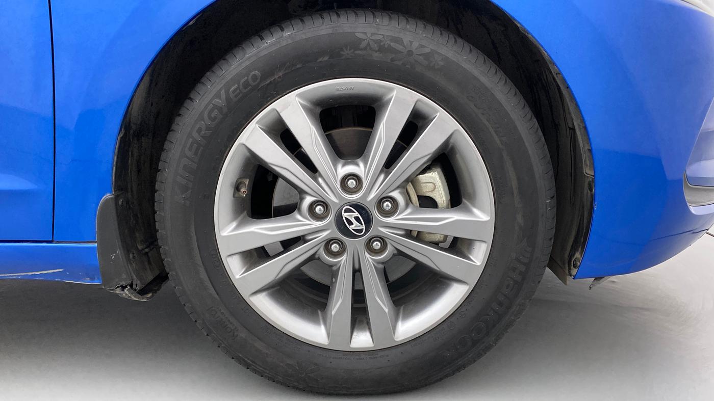 2018 Hyundai New Elantra 2.0 S PETROL, Petrol, Manual, 59,230 km, Right Front Wheel