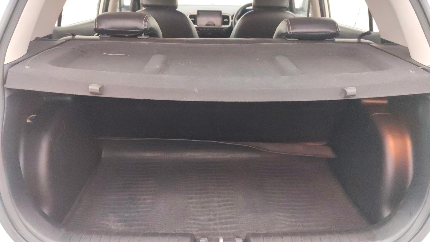 2020 Hyundai VENUE SX PLUS 1.0 TURBO DCT, Petrol, Automatic, 41,336 km, Boot Inside