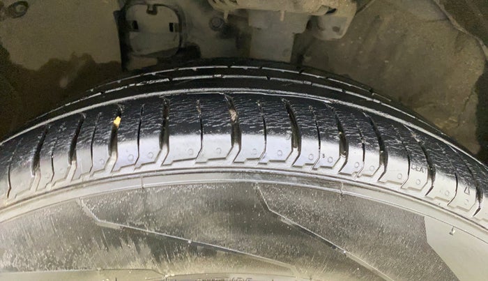 2021 Hyundai VENUE SX 1.0 TURBO IMT, Petrol, Manual, 3,835 km, Left Front Tyre Tread