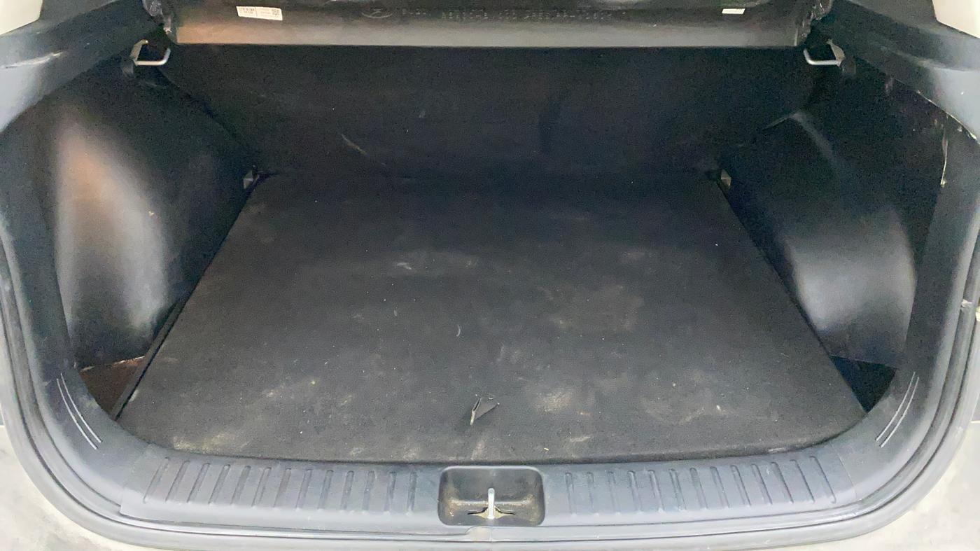 2020 Hyundai Creta EX 1.5 DIESEL, Diesel, Manual, 92,108 km, Boot Inside