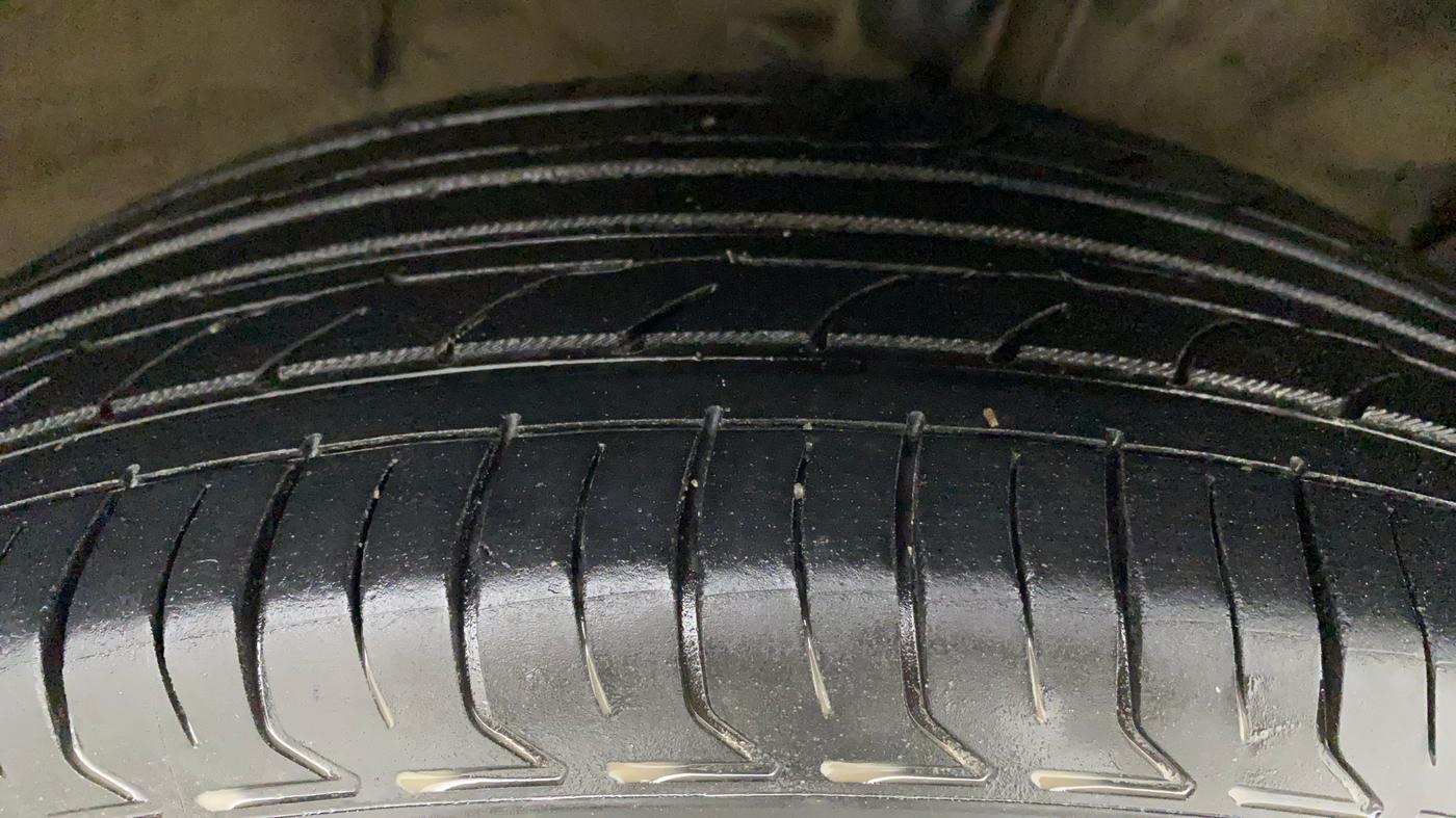 2020 Hyundai Creta EX 1.5 DIESEL, Diesel, Manual, 92,108 km, Right Front Tyre Tread