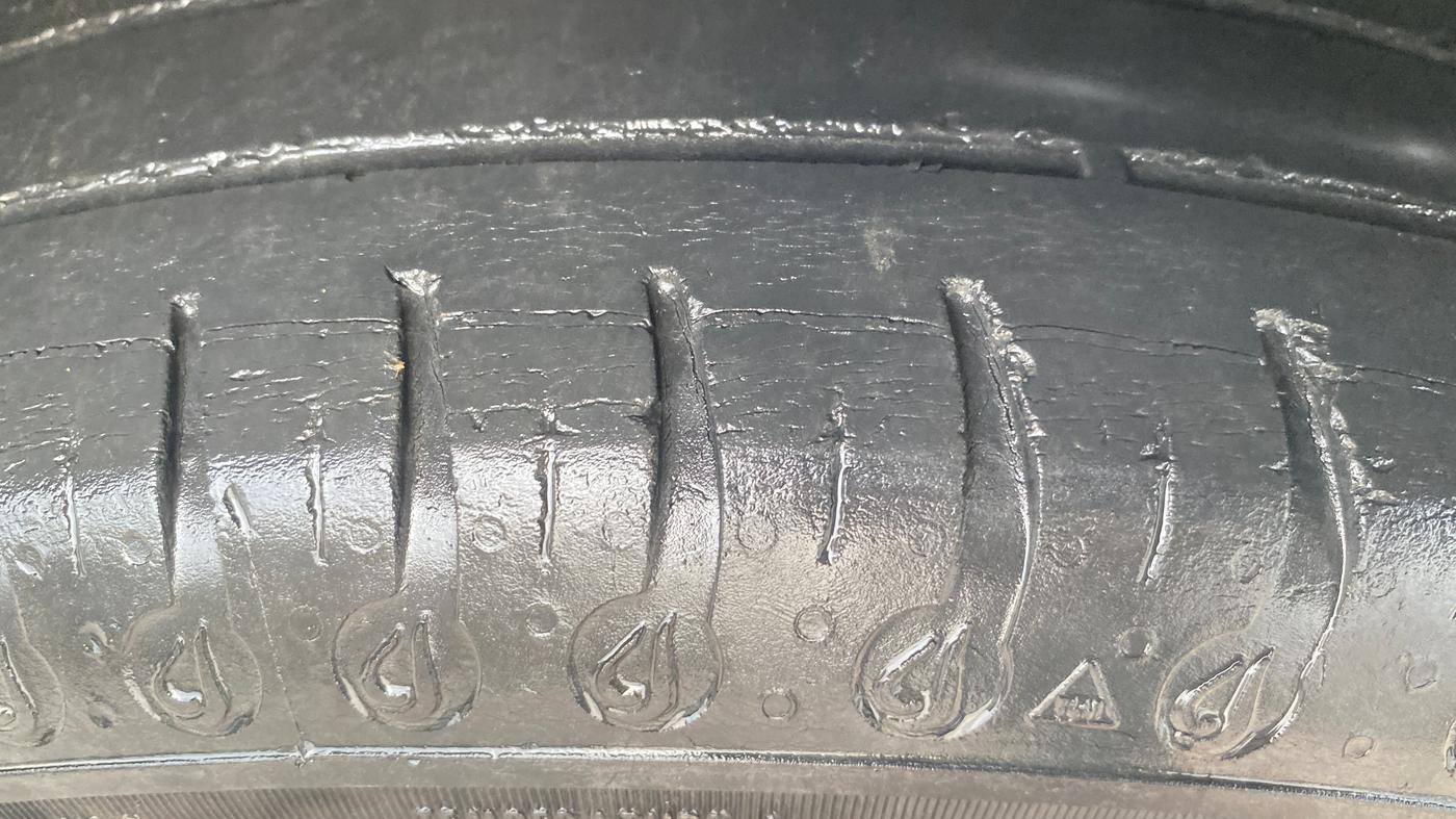 2021 Datsun Go T, Petrol, Manual, 29,294 km, Left Front Tyre Tread