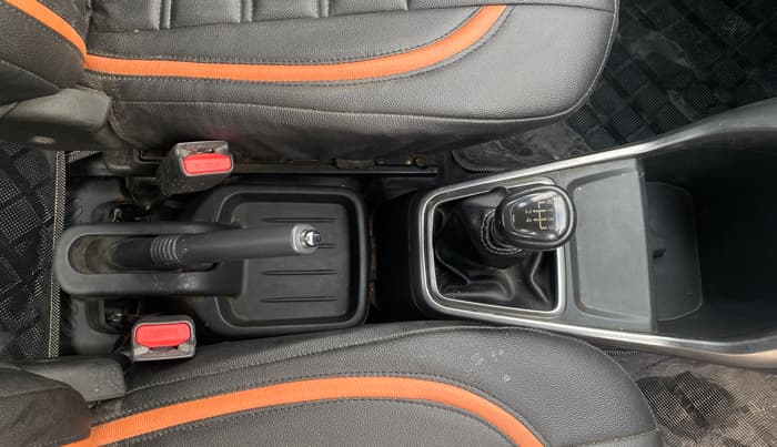 2021 Datsun Go T, Petrol, Manual, 29,294 km, Gear Lever