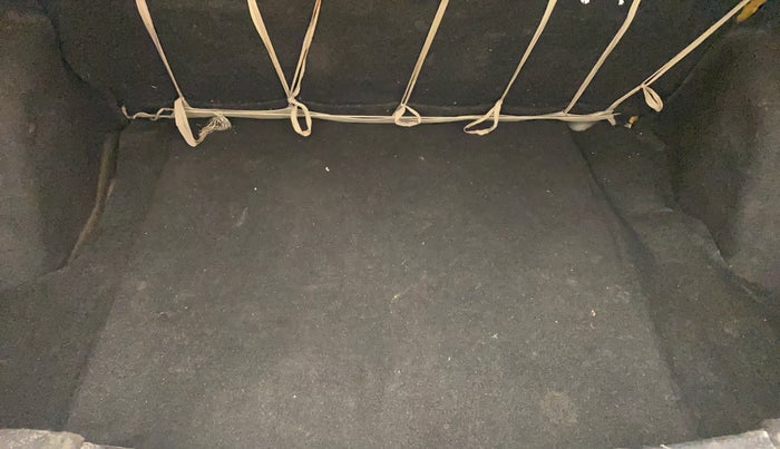 2015 Maruti Swift Dzire VXI, Petrol, Manual, 78,855 km, Boot Inside