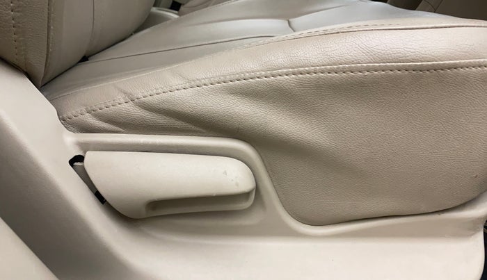 2015 Maruti Swift Dzire VXI, Petrol, Manual, 78,855 km, Driver Side Adjustment Panel